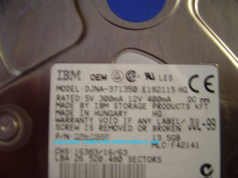 IBM DJNA-371350 - 13.5GB 5400RPM ATA-66 3.5" IDE Hard Drive