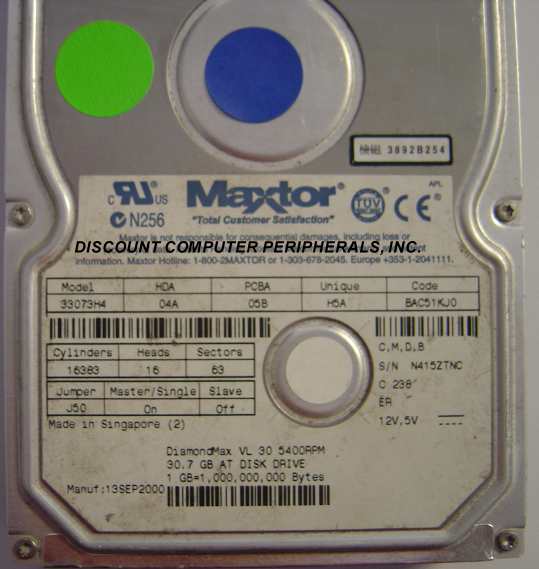 MAXTOR 33073H4 - 30GB 5400RPM ATA-100 IDE 3.5 LP