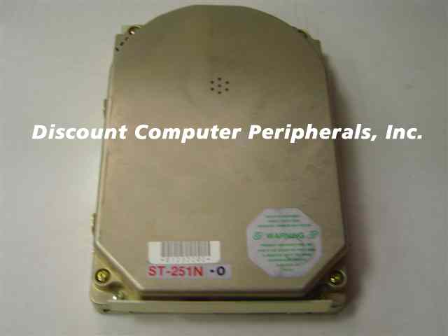 SEAGATE ST251N-0 - 43 MB 5.25IN HH SCSI 50PIN